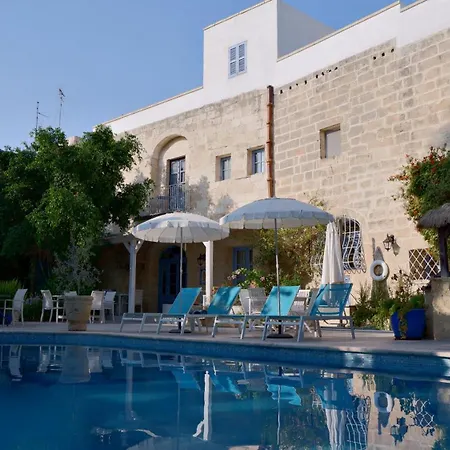 Village Knights 3* Żebbuġ