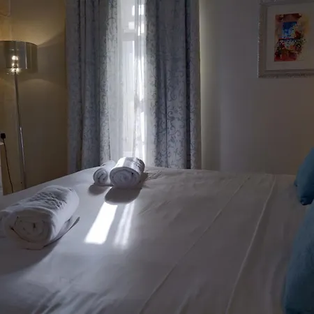 Maison d'hôtes Village Knights 3*