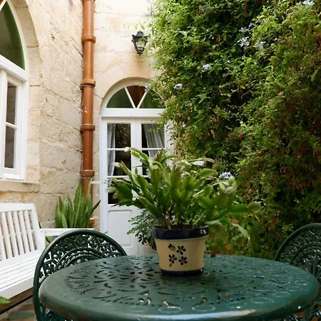 Village Knights 3* Zebbug (Southern Region)