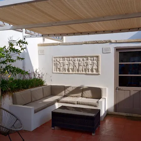 Village Knights Guest house Zebbug (Southern Region)