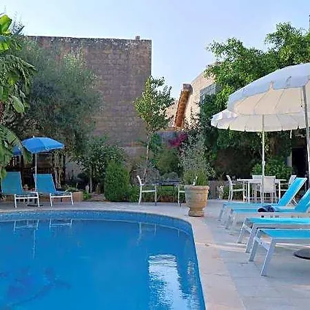 Village Knights Guest house