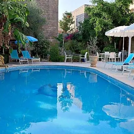 Guest house Village Knights 3*
